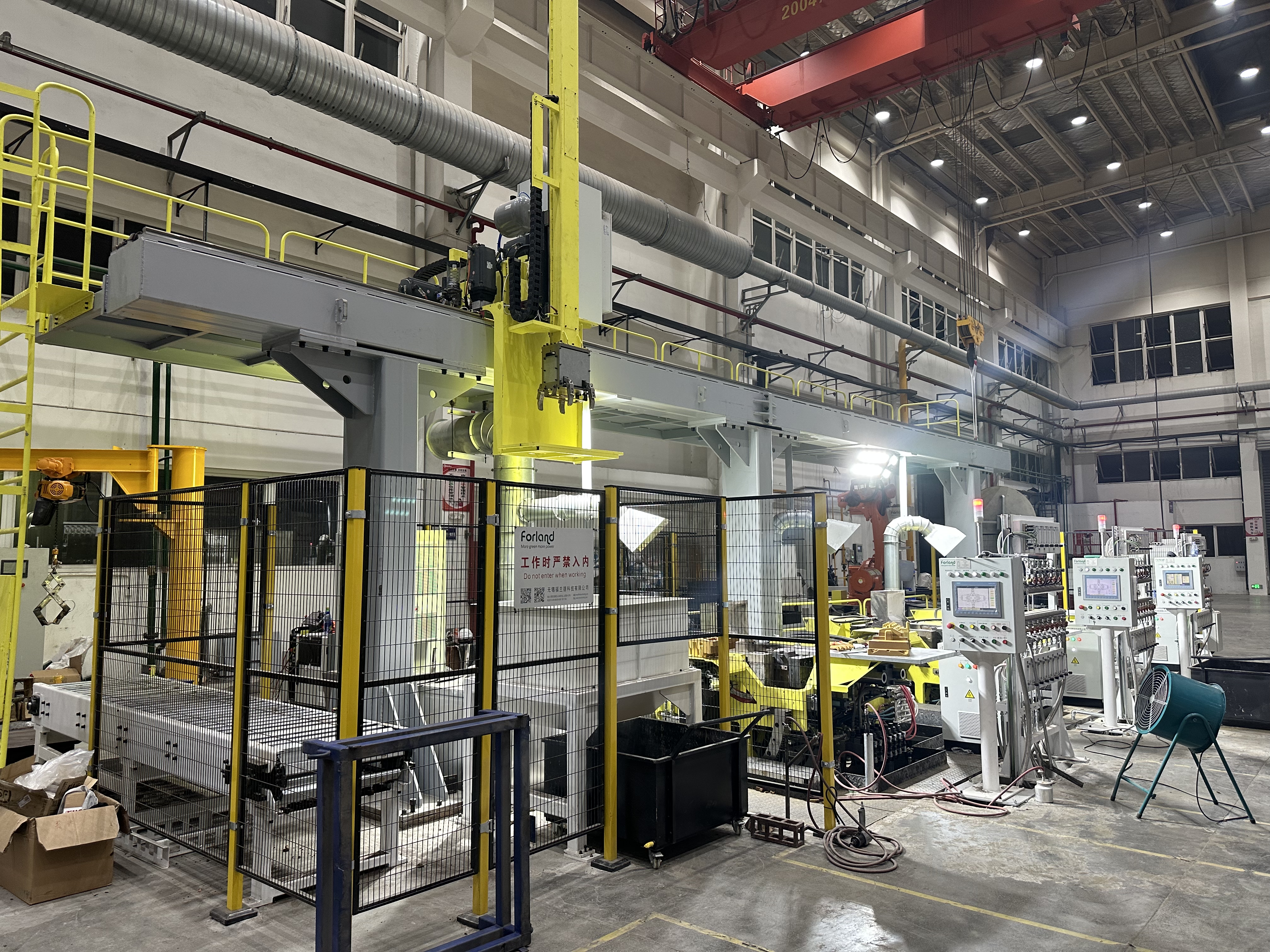 D&ouml;nthető gravit&aacute;ci&oacute;s pr&eacute;s&ouml;ntv&eacute;ny gy&aacute;rt&oacute;sor